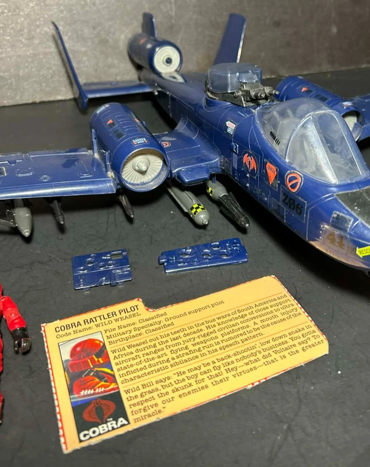 GI Joe Cobra Rattler con Comadreja Salvaje 100% Completo 1984 Jet A-10 Muy Bonito Foto 2 de 4