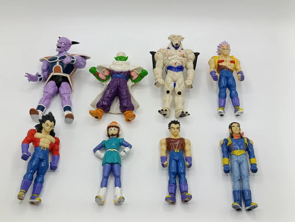 Dragon Ball Z - Lot de 8 figurines - Personnages divers - Collection - Bon état. - Photo 1/4