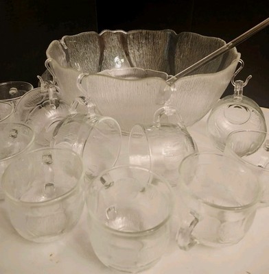 Vintage 27 Pc. Arcoroc France Fleur Flower Punch Bowl NEW/Original Box Serves 12