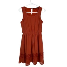Doe & Rae Rust Red Sleeveless Dress Small Embroidered Hem Lined Keyhole Back