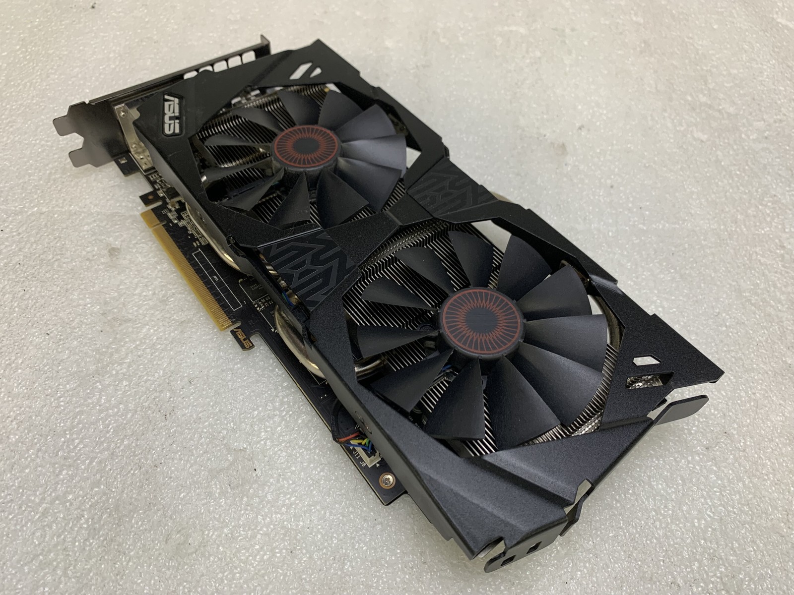 ASUS STRIX NVIDIA GeForce GTX 970 4GB GDDR5 GM204 Gaming Graphics Card