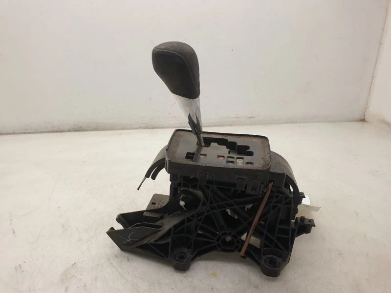 2012 TOYOTA HIGHLANDER FWD АВТОМАТИЧЕСКАЯ КОРОБКА ПЕРЕДАЧ ПЕРЕКЛЮЧАТЕЛЬ В СБОРЕ  - Изображение 4 из 4