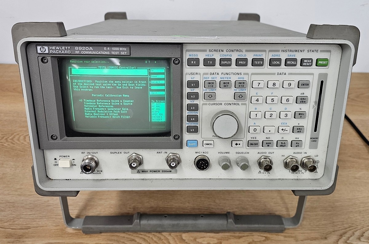 HP 8920A RF Communications 0.4 to 1000 MHz Spectrum Analyzer for