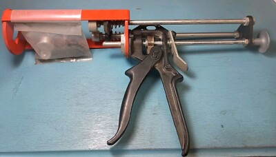 2 Sealant Epoxy Gun Reg Design No. 1023572 Made In England