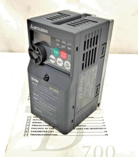 VFD MITSUBISHI FR-D720-014-NA FREQUENCY INVERTER 0.2-400 Hz 240 VAC 3ph 1/4Hp
