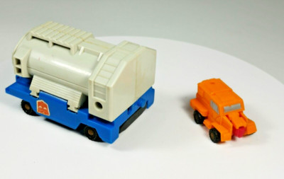 TRANSFORMERS G1 MICROMASTER TANKER TRANSPORT LOT  FOR PARTS
