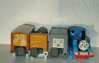 thomas the train remote control steam