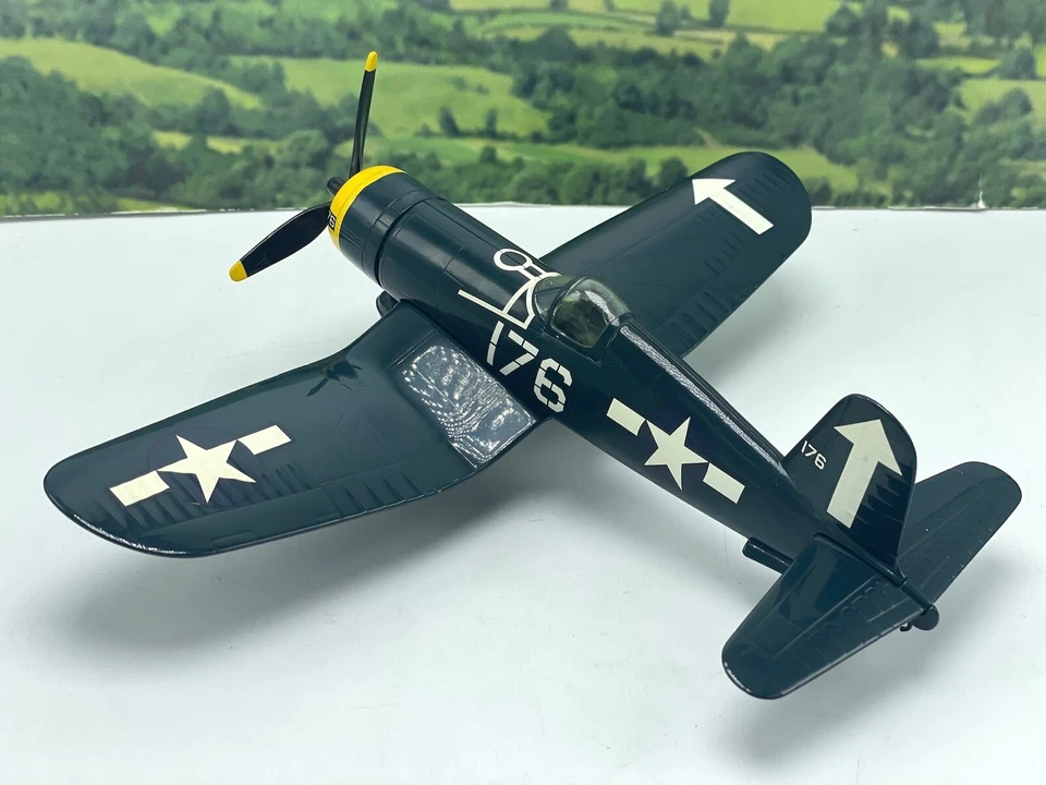 1/48 SpecCast Vought F4U-1 USMC Corsair Diecast Bank 47504 WWII USS Bunker Hill - Image 4 of 4