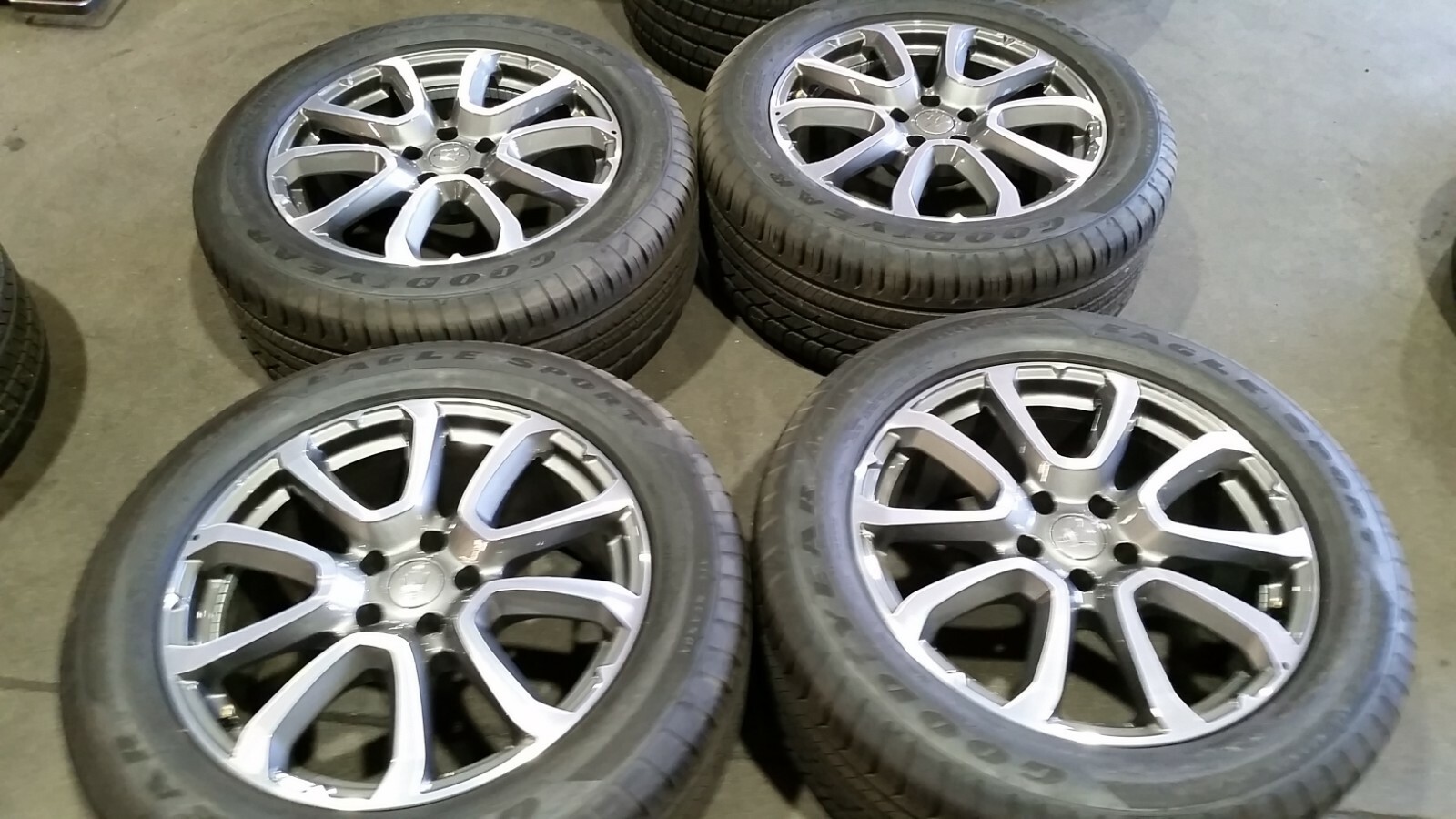 2016-18 OEM MASERATI GHIBLI 19" WHEELS & TIRES  *NEW TAKE OFFs*  EX COND