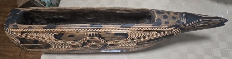 Vintage Papua New Guinea Hand Carved Hard Wood Garamut Drum 23" × 5.5" × 4"