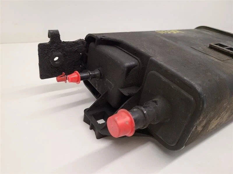 2000-2003 CHEVROLET SUBURBAN 1500 Fuel Vapor Canister 15733604 Foto 3 de 4