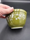 Vintage Pyrex 401 Green Daisy Spring Blossom 750ml | 1 1/2 Pint Mixing Bowl