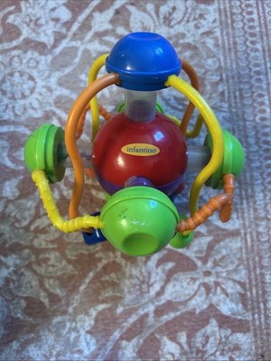 Infantino Sensory Ball 7'' Toddler Ball Rattle Puzzle Ball Baby Toy