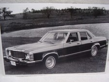 1976 Ford Granada Ghia 4dr 11 X 17 Photo Picture
