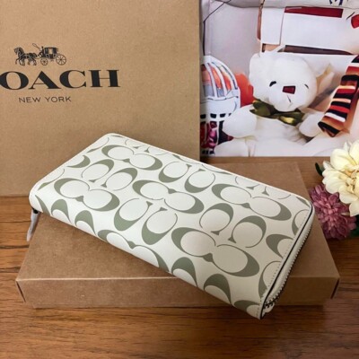 COACH White Silver Signature Logo Long Wallet Round Zip Very Rare