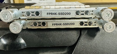 Genuine CISCO FPR4K-SSD200 Drive For FPR4K - 第 3/3 張圖片