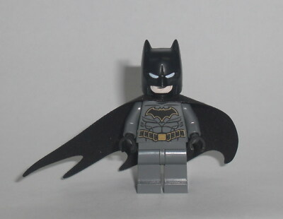 LEGO Super Heroes - Batman mit 3 Umhängen - Figur Minifig Dark Knight Cape 76160