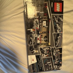 LEGO Speed Champions McLaren Mercedes Pit Stop 75911, 332 Pieces, Ages 7-14