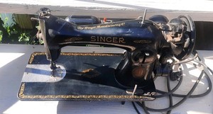 Vintage Singer Black Gold Sewing Machine For Cabinet Model # AL343831 Antique 
