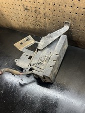 1993 1994 1995 Jeep Grand Cherokee Zj Fuse Box Front Engine Bay Relay 1996 1993 1994 1995 Jeep Grand Cherokee Zj Fuse Box Front Engine Bay Relay 1996