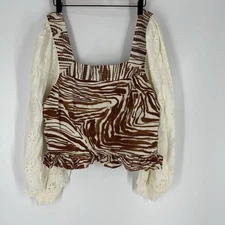 Love The Label Top Size XL Womens Brown Geo Print Smocked Ruffle Blouse Lace