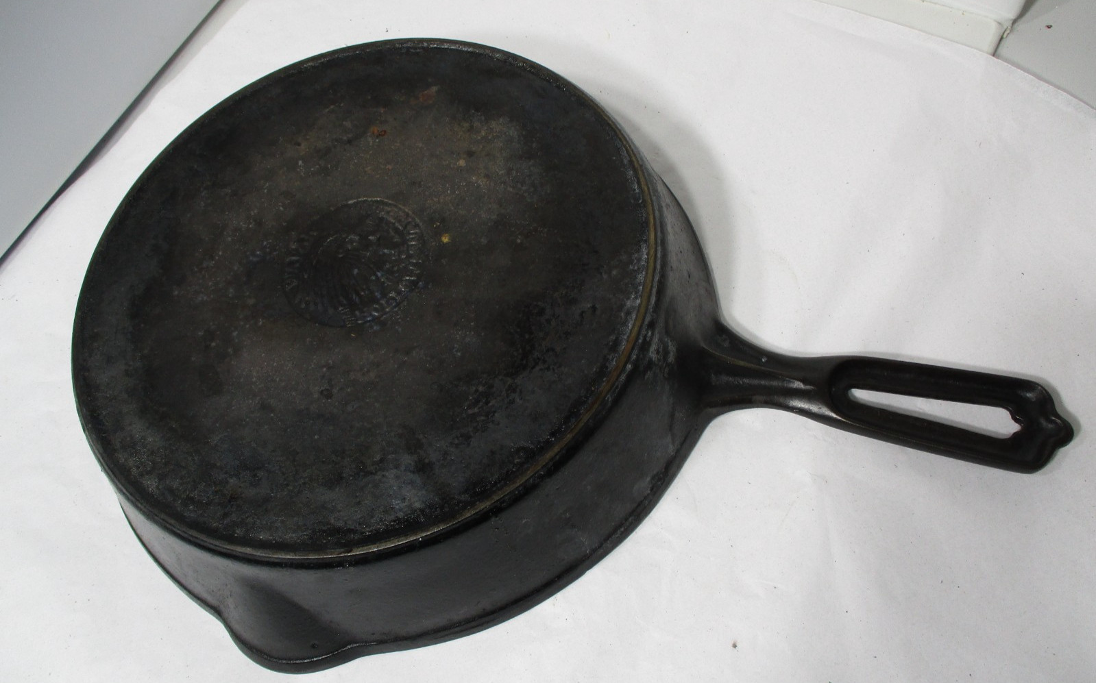 Vintage Original Indian Head Logo 8" WAPAK Cast Iron Skillet