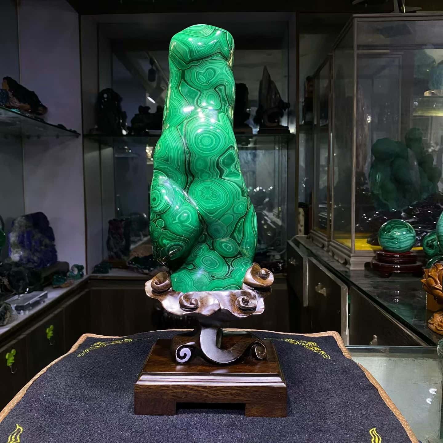 9.9lb Rare Natural Malachite Quartz Crystal Mineral Specimen Collection +stand