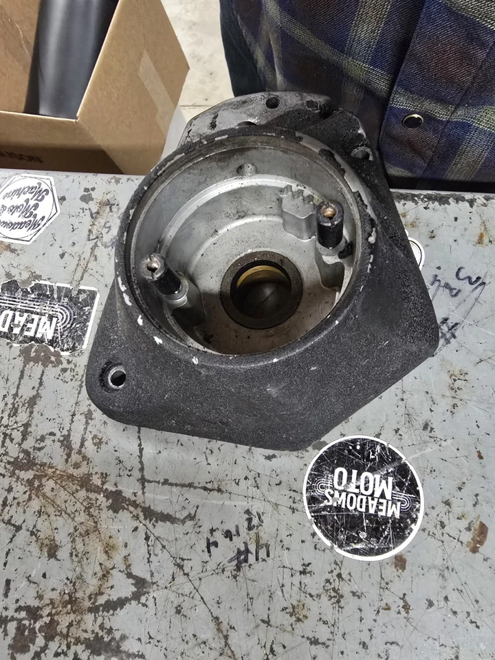 Harley Davidson Shovelhead nose cone cam cover FLH FX FXRT Harley FXR 25214-82 - Image 2 of 4