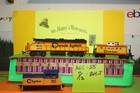 HO* Chessie Life Like Locomotive & Caboose & Model Power Chessie Switcher — photo 1