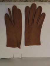 WOMENS MADOVA LT BROWN SUEDE GLOVES SIZE 6 1/2