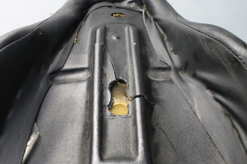 Harley Electra Glide 2006 asiento OEM muy cómodo ver descripción 1999-2007 EG115 Foto 2 de 4