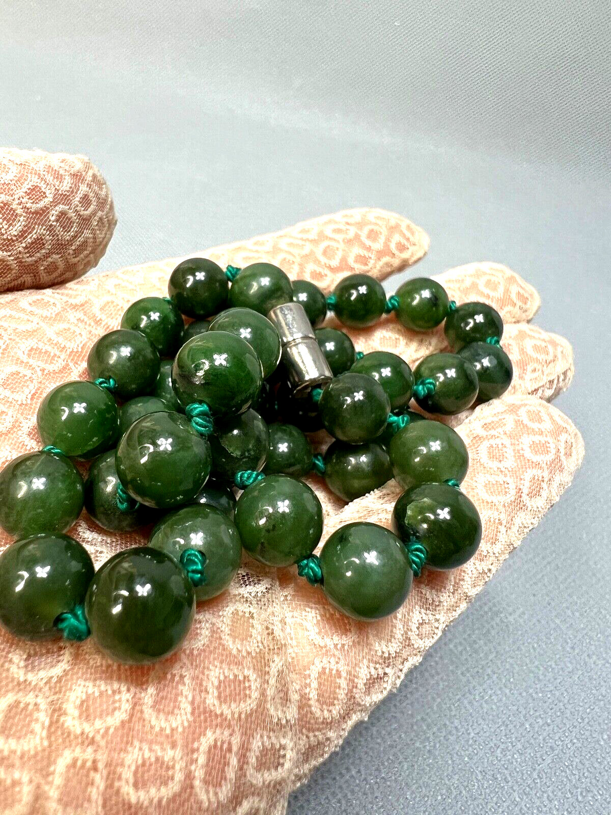 1930s Art Deco Spinach Green Nephrite Jade Bead Beade… Gem