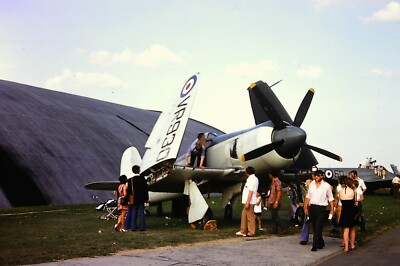 HAWKER SEA FURY Flugzeug (VR930) - Vintage 35mm SLIDE (1975)