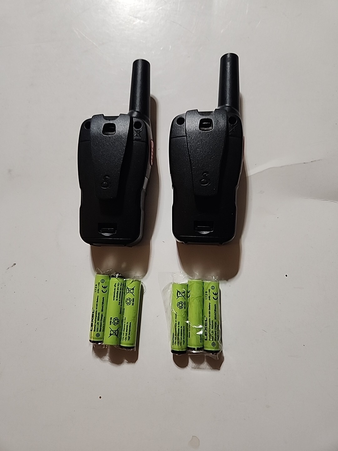 Cobra microTALK ACXT145 TwoWay Radio WalkieTalkies (Pair) WORKS GREAT
