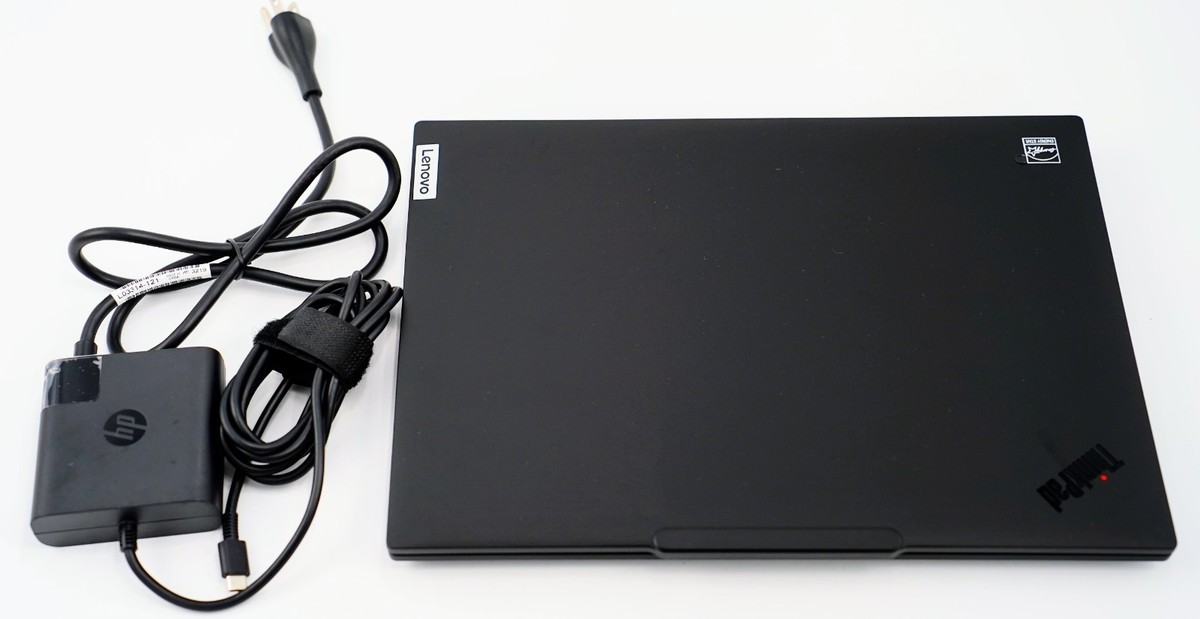 Lenovo ThinkPad T14 Gen 5 FHD+ Touch, Ryzen 7 PRO 8840U, 32GB RAM