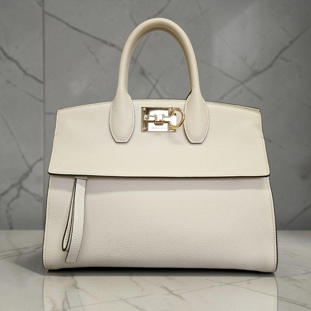 Salvatore Ferragamo Gancini Studio Bag Ivory Leather 2Way Shoulder Tote Pouch image 3