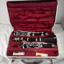 Vintage 1960 s Seller Bundy Mazzini Clarinet With Case Parts Only