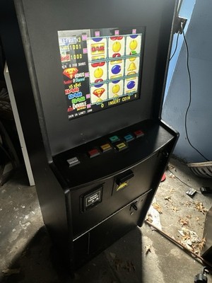 5 Mechanical Slot Machine with Fruit Game Display, Multi-Button Controls
