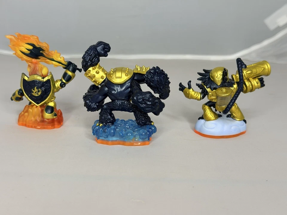 Skylanders 2012 Giants Legendary Three Pack Ignitior, Jet Vac, Slam Bam Tri-Pack - Image 2 of 3