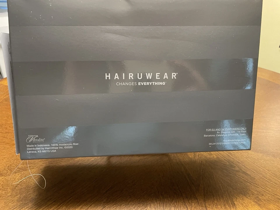 Peluca Raquel Welch "Classic Cool" nueva peluca color trigo dorado nueva con etiquetas Foto 2 de 4