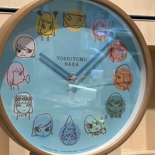 LAMMFROMM Yoshitomo Nara Wanduhr Y.N. UHR Siebdruck Glas JAPAN NEU - Bild 8 von 12