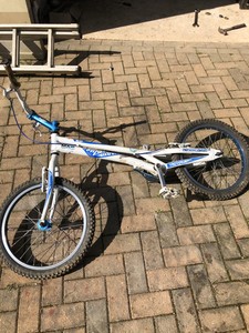 onza rip trials bike