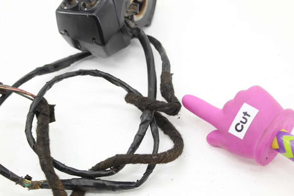 Interruptor de señales de bocina de control izquierdo Harley Davidson Street Glide Special Flhx 14-22 Foto 3 de 4