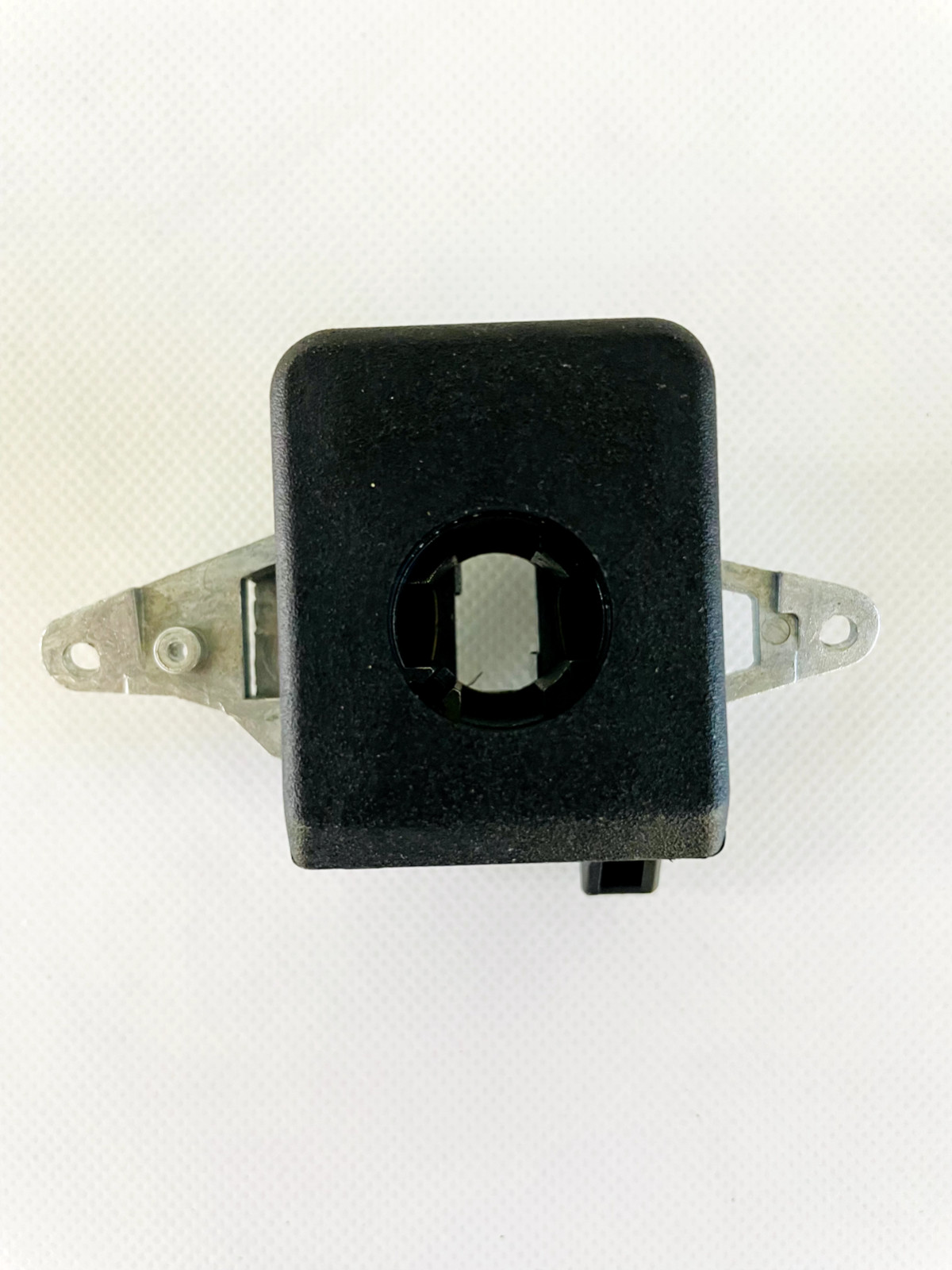 Maserati Rear Glovebox Latch P/N 67023100