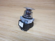 Siemens 52PP2D2AB Push/Pull Button Red, W/52AADD28, 52BJK