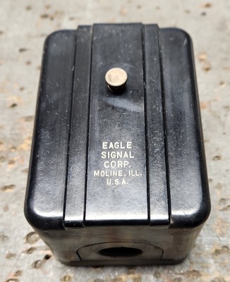 EAGLE SIGNAL 2352449 HD32A624 Electric Reset Timer 120V 55 Min.