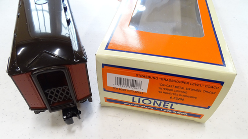 Lionel 6-35208 O Gauge Strasburg Grasshopper Level Coach / FedEx FS / #RM2 - Picture 11 of 22