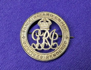 Original WWI British Silver War Badge With Serial Number