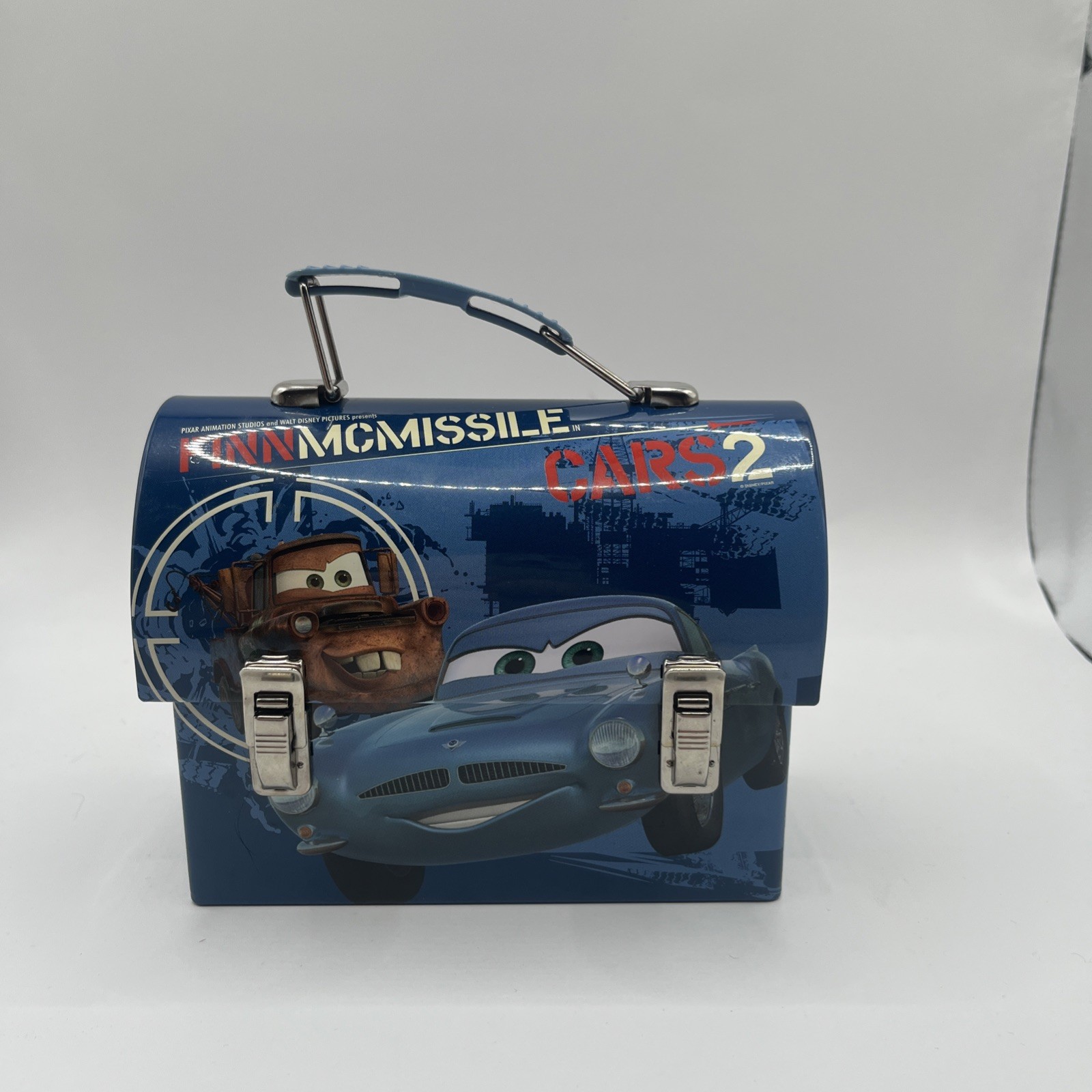 Lonchera coleccionable Pixar Cars 2 exclusiva de recompensas de películas de Disney