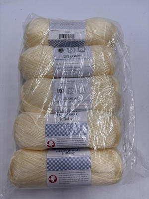 Stitch Studio by Nicole Storybook Lullaby Goose (Light Yellow Cream) 5 Skein